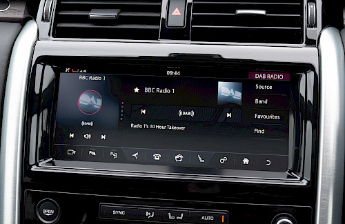 2020/70 Land Rover Discovery HSE SDV6 55...