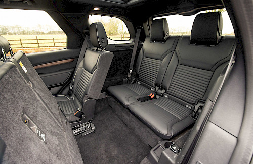 2020/70 Land Rover Discovery HSE SDV6 38...