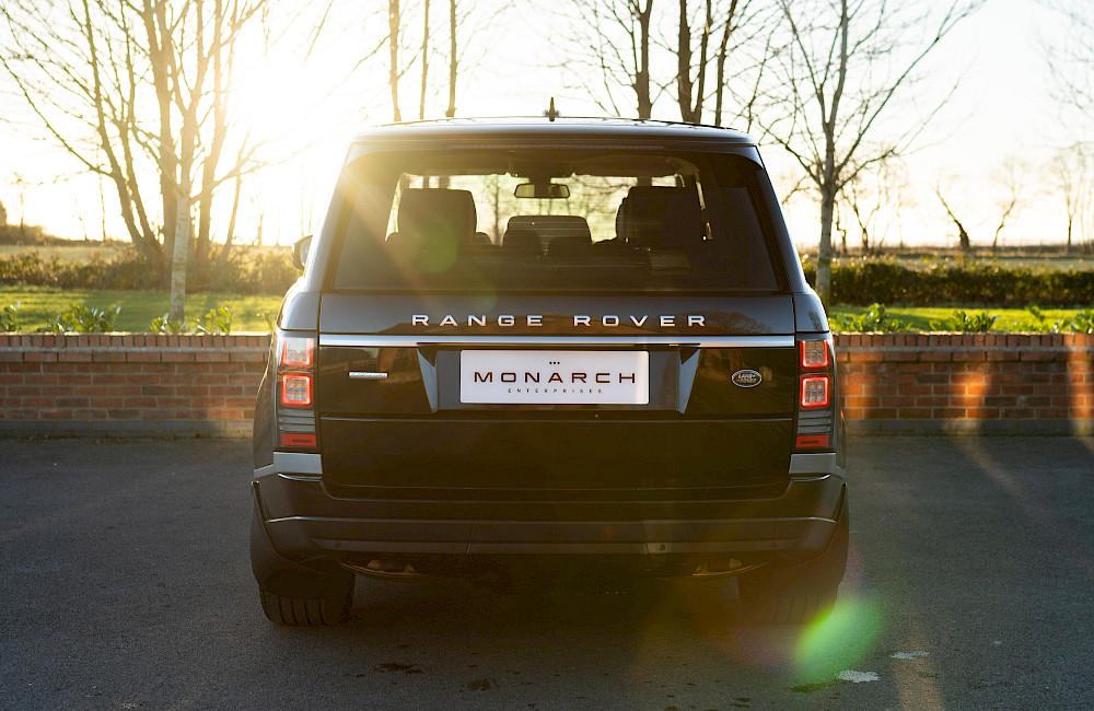 2015/64 Range Rover Autobiography 4.4 SDV8 21