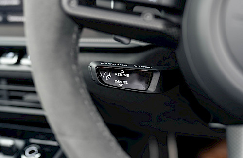 2023/23 Porsche 992 Targa 4 GTS 56...