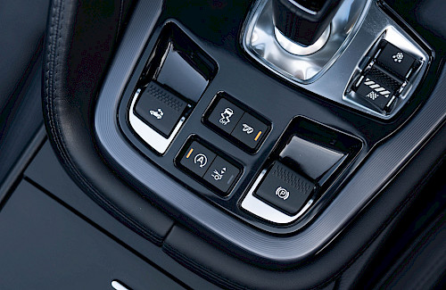 2021/21 Jaguar F-Type R V8 AWD 62...