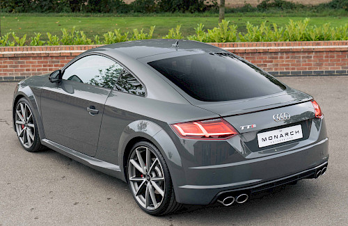 2017/67 Audi TTS Black Edition Quattro 12...