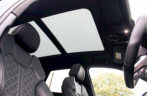 2021/71 Audi Q5 40 TDI Edition 1 36...