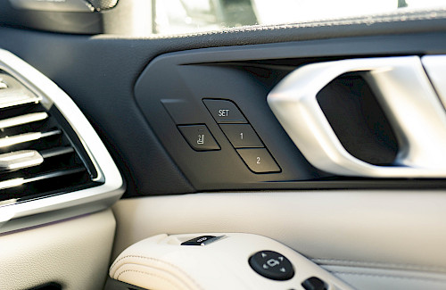 2023/72 BMW X5 30D M Sport xDrive 52...