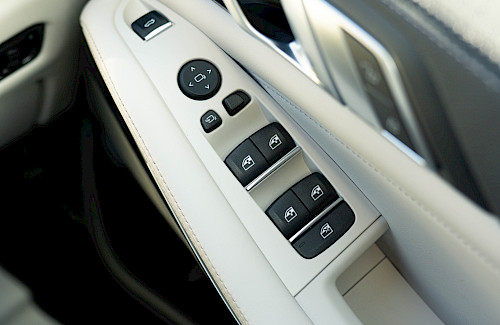 2023/72 BMW X5 30D M Sport xDrive 51...