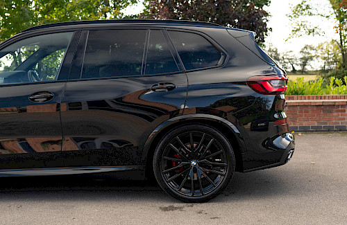 2023/72 BMW X5 30D M Sport xDrive 17...