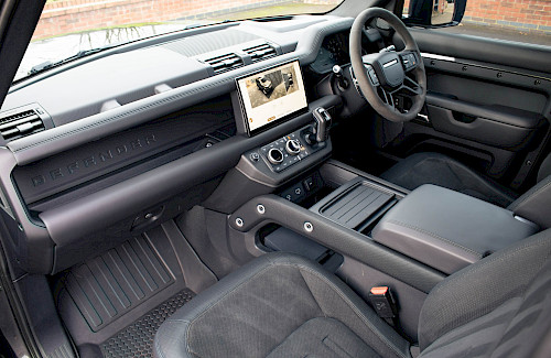 2021/71 Land Rover Defender URBAN 90 V8 Carpathian Edition 46...