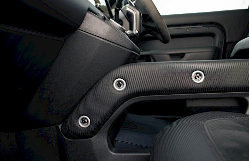 2021/71 Land Rover Defender URBAN 90 V8 Carpathian Edition 54...