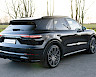 2022/72 Porsche Cayenne Turbo S E-Hybrid 10