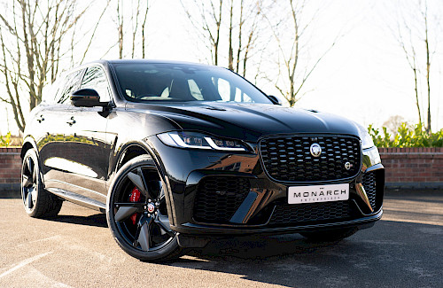 2022/22 Jaguar F-Pace SVR 8...