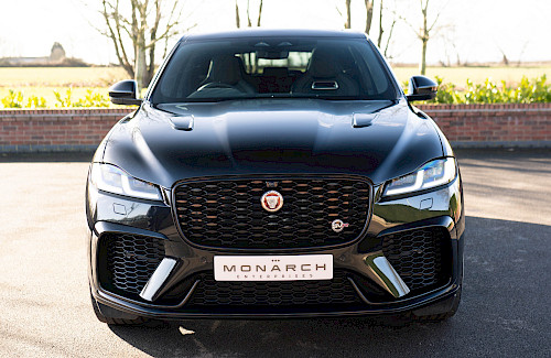 2022/22 Jaguar F-Pace SVR 23...