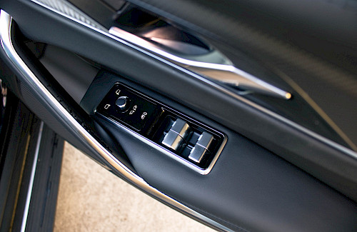2022/22 Jaguar F-Pace SVR 45...