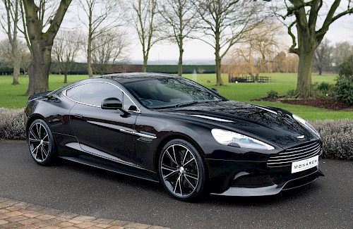 2013/13 Aston Martin Vanquish Touchtronic II V12 1...