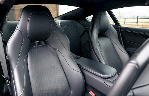 2013/13 Aston Martin Vanquish Touchtronic II V12 40...