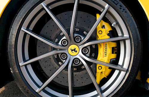 2019/69 Ferrari 488 Pista 39...