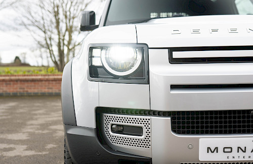 2021/21 Land Rover Defender 90 D200 Hard Top 15...