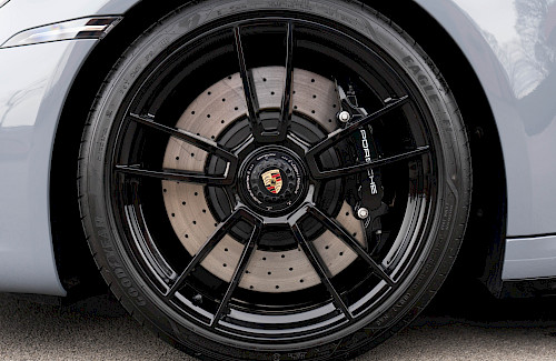 2023/23 Porsche 992.1 911 Carrera GTS 32...