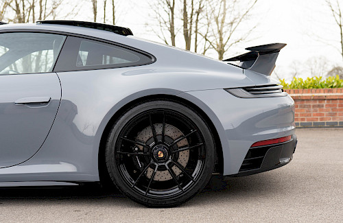 2023/23 Porsche 992.1 911 Carrera GTS 17...