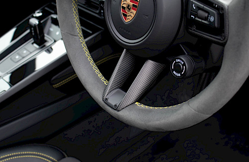 2023/23 Porsche 992.1 911 Carrera GTS 79...