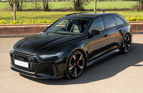 2020/70 Audi RS6 Avant Carbon Black 3...