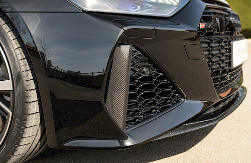 2020/70 Audi RS6 Avant Carbon Black 24...