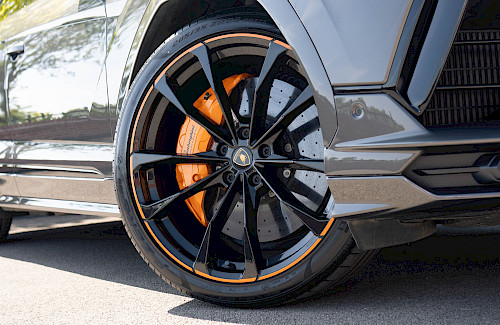 2023/23 Lamborghini Urus S 30...