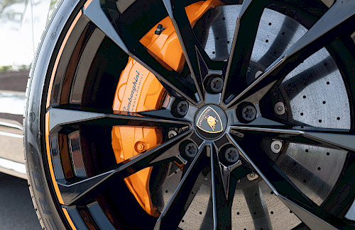2023/23 Lamborghini Urus S 31...
