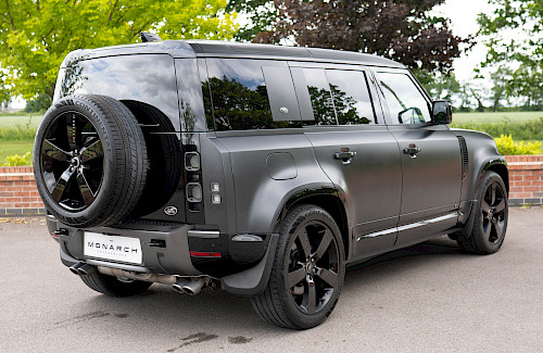 2022/22 Land Rover Defender V8 110 Carpathian Edition 8...
