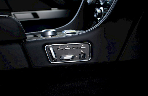 2012/12 Aston Martin Rapide T-TronicII 53...