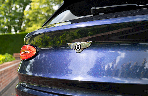 2022/72 Bentley Bentayga V6 Hybrid 27...