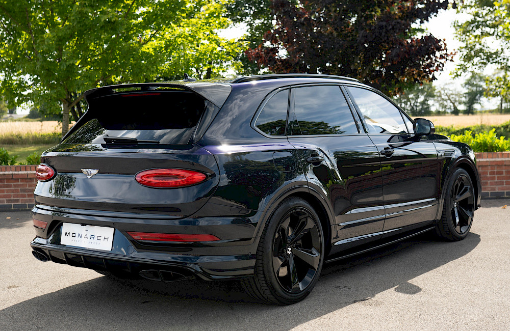 2022/72 Bentley Bentayga V6 Hybrid 12