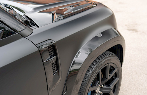 2021/71 Land Rover Defender 110 V8 Urban Wildtrack 33...
