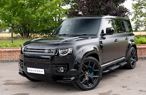 2021/71 Land Rover Defender 110 V8 Urban Wildtrack 7...