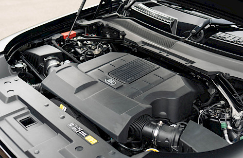 2021/71 Land Rover Defender 110 V8 Urban Wildtrack 41...