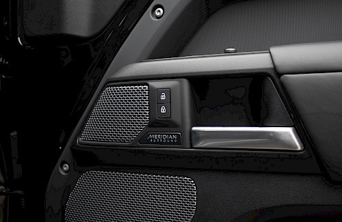 2021/71 Land Rover Defender 110 V8 Urban Wildtrack 56...