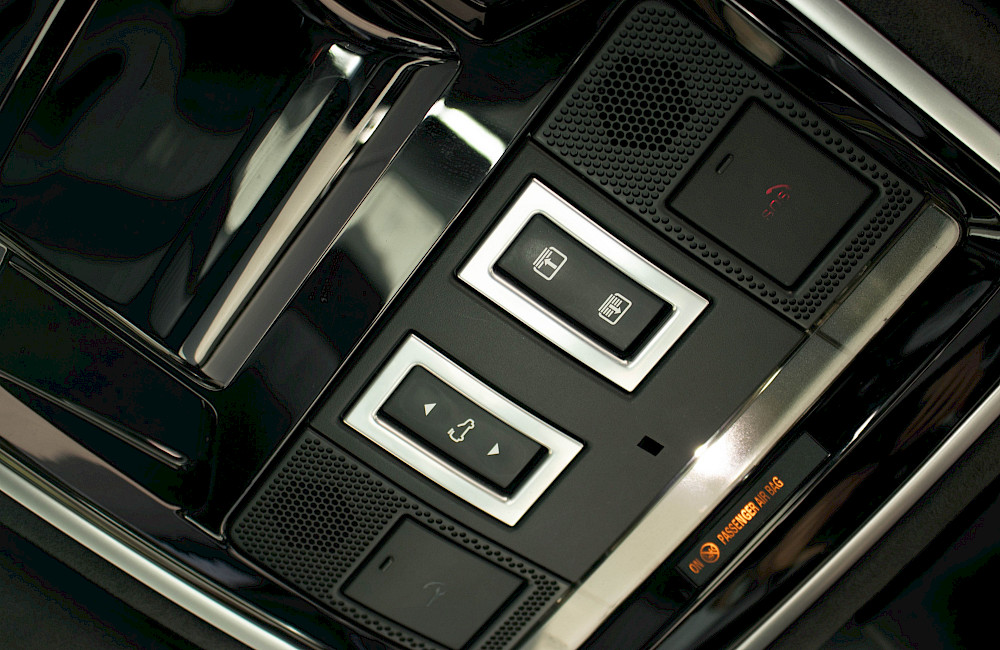 2016/16 Range Rover Sport SVR 46