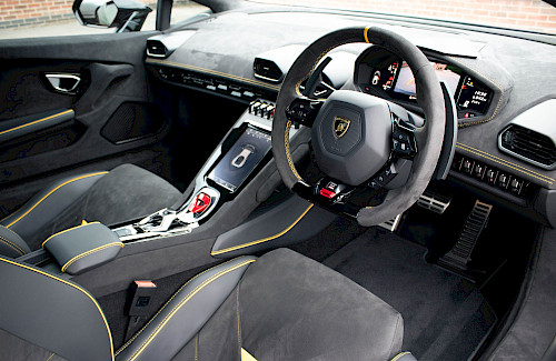 2024/74 Lamborghini Huracán Tecnica LP640-2 39...