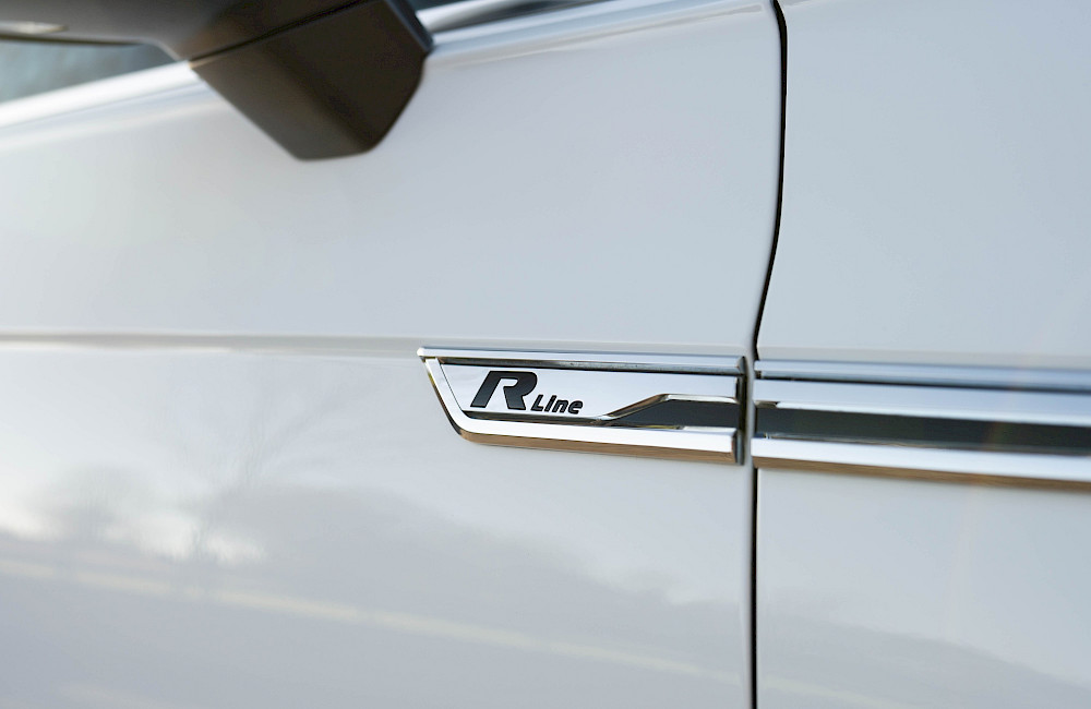2020/70 Volkswagen Touareg V6 R-Line Tech TDI 17