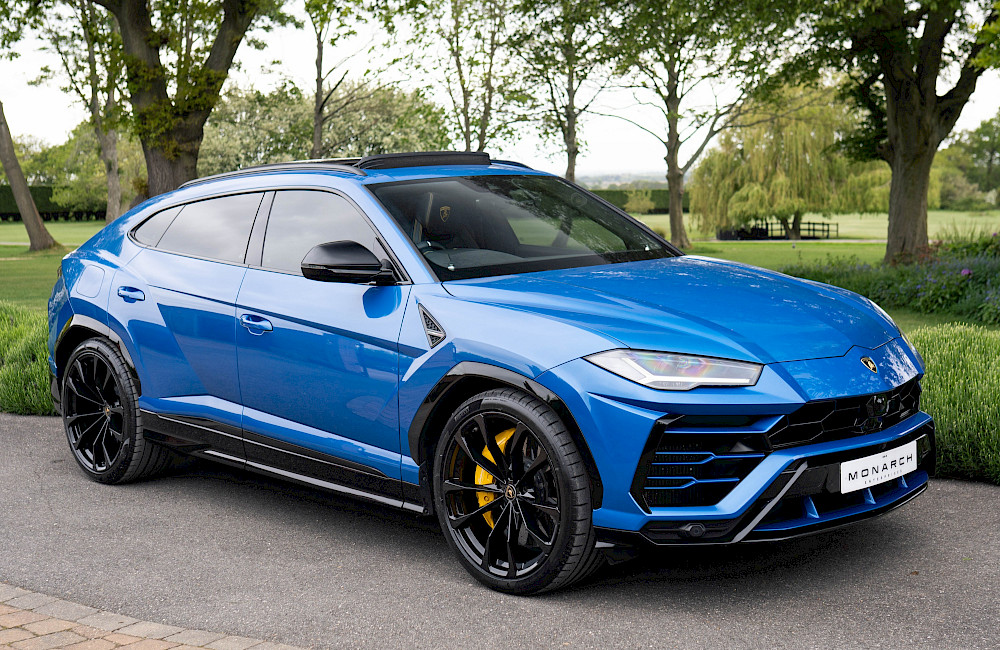 2018/68 Lamborghini Urus 1