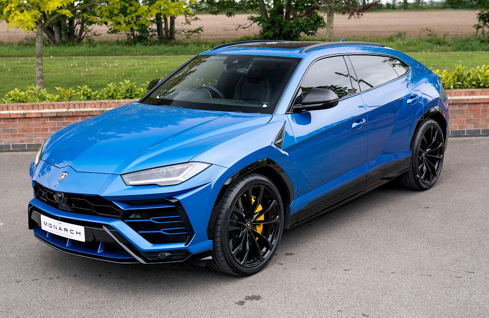 2018/68 Lamborghini Urus 3