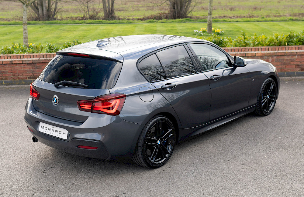 2018/18 BMW 118i M Sport Shadow Edition 6