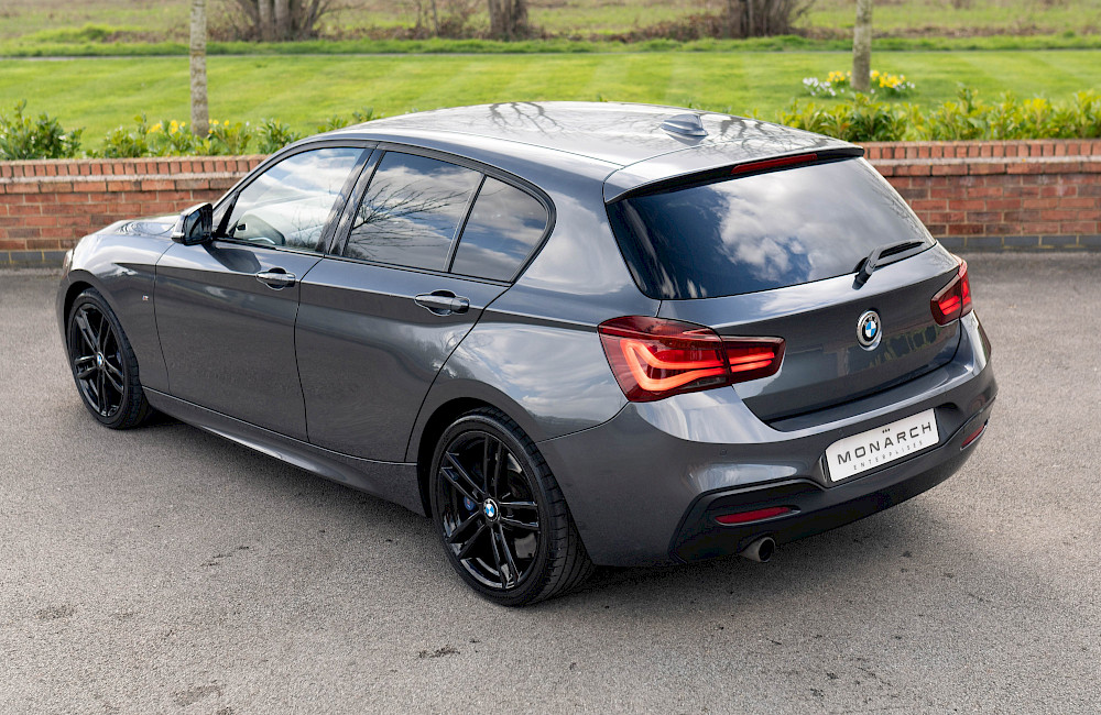 2018/18 BMW 118i M Sport Shadow Edition 7
