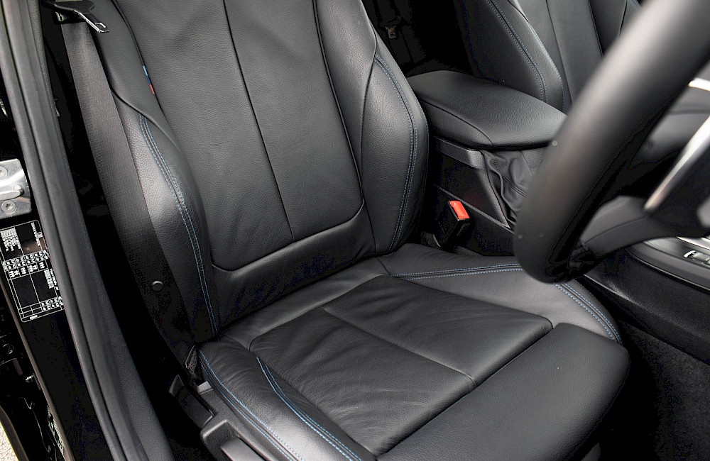 2019/19 BMW M140i Shadow Edition 34