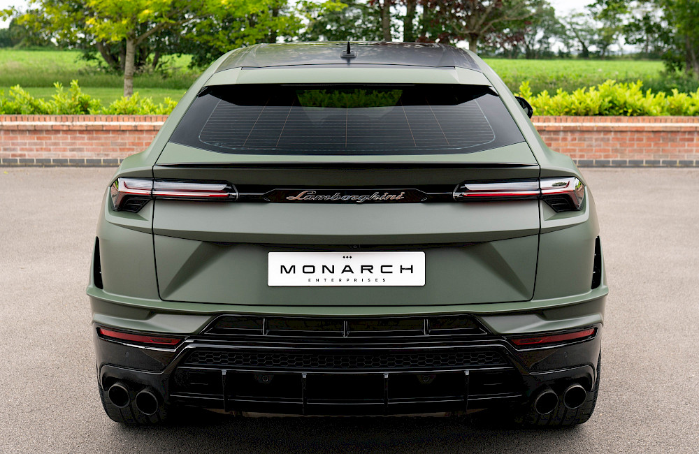 2023/23 Lamborghini Urus S 16