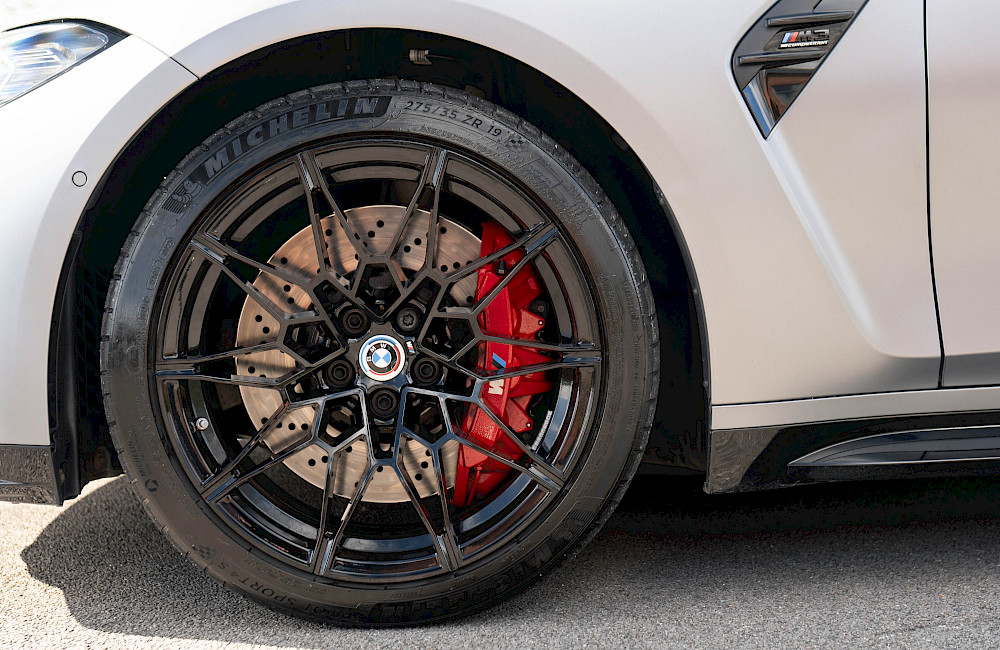 2024/73 BMW M3 Touring Ultimate Pack 18