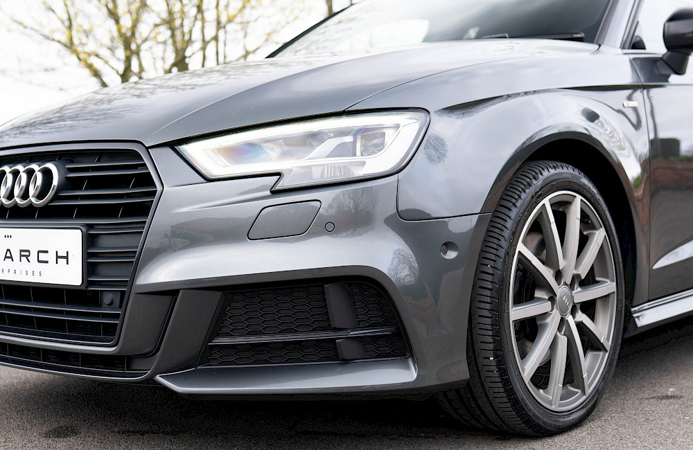 2019/19 Audi A3 S Line Black Edition 35 TDI Auto 19