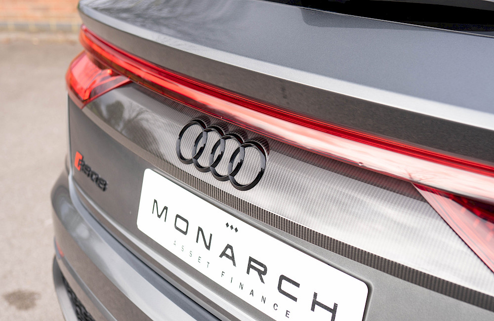 2021/21 Audi RSQ8 Carbon Black Edition 23