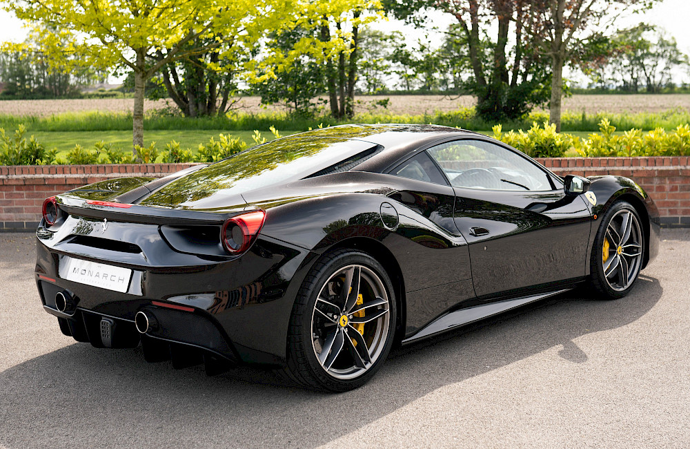 2016/16 Ferrari 488 GTB 8