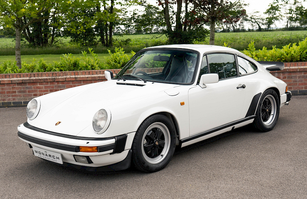 1985 Porsche 911 Carrera 5