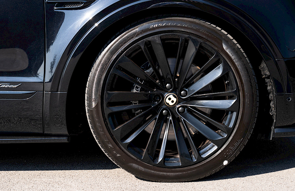 2019/69 Bentley Bentyaga Speed 21